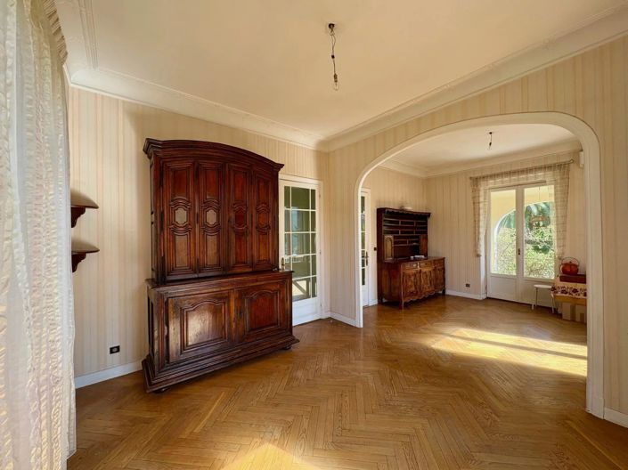 Image No.16-House for sale