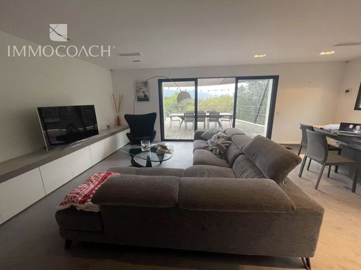 Image No.4-House for sale