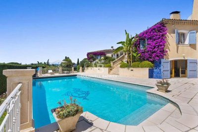 5 Bed House for sale