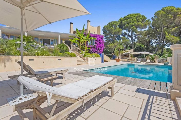 Image No.4-5 Bed House for sale