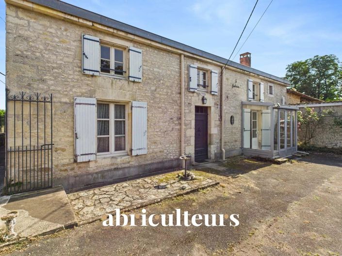 Image No.2-5 Bed House for sale