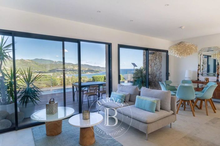 Image No.4-3 Bed House for sale