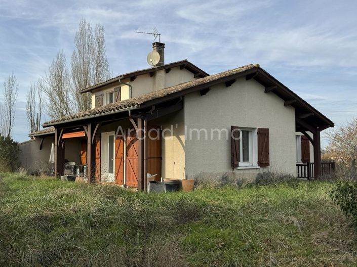 Image No.10-4 Bed House for sale