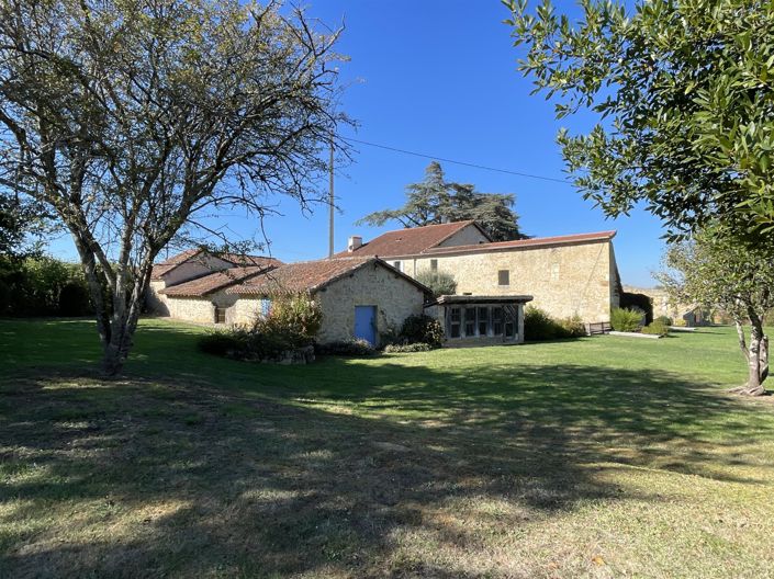 Image No.24-5 Bed House for sale