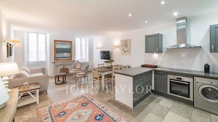 Image No.1-Appartement de 2 chambres à vendre à Cannes