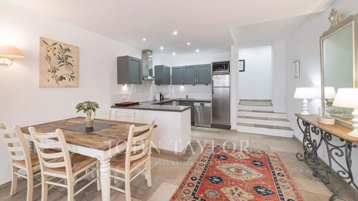 Image No.5-2 Bed Apartment for sale