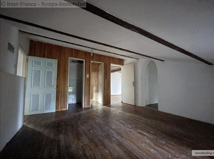 Image No.13-5 Bed House for sale