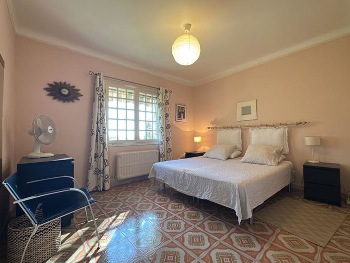 Image No.13-5 Bed House for sale