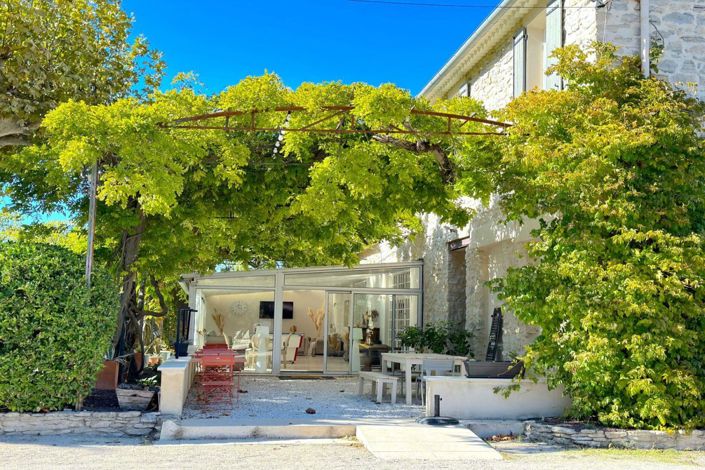 Image No.2-12 Bed House for sale