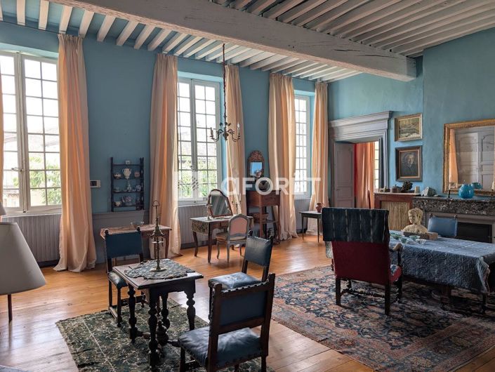 Image No.13-2 Bed Property for sale