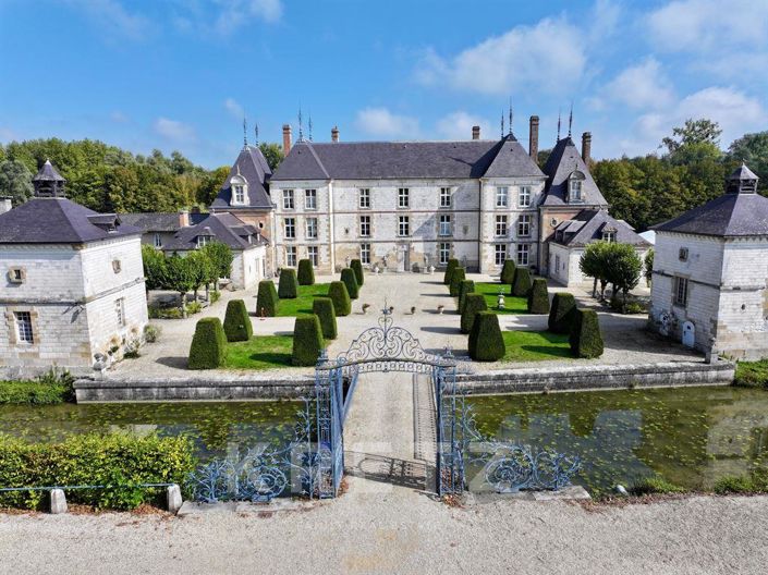 Image No.1-Propriété de 22 chambres à vendre à Marson
