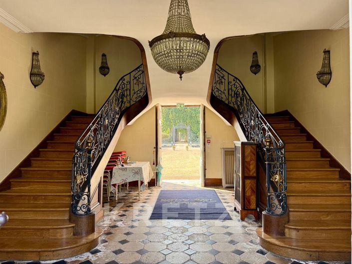 Image No.4-22 Bed Property for sale