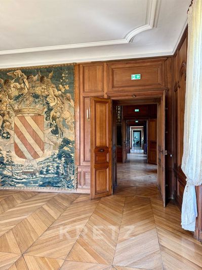 Image No.6-22 Bed Property for sale