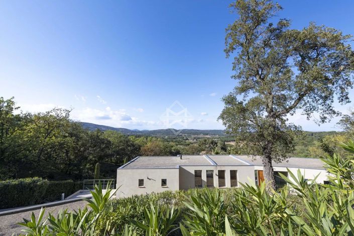 Image No.2-5 Bed House for sale