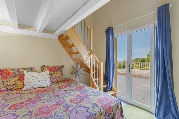 Image No.12-Maison de 6 chambres à vendre à Carqueiranne