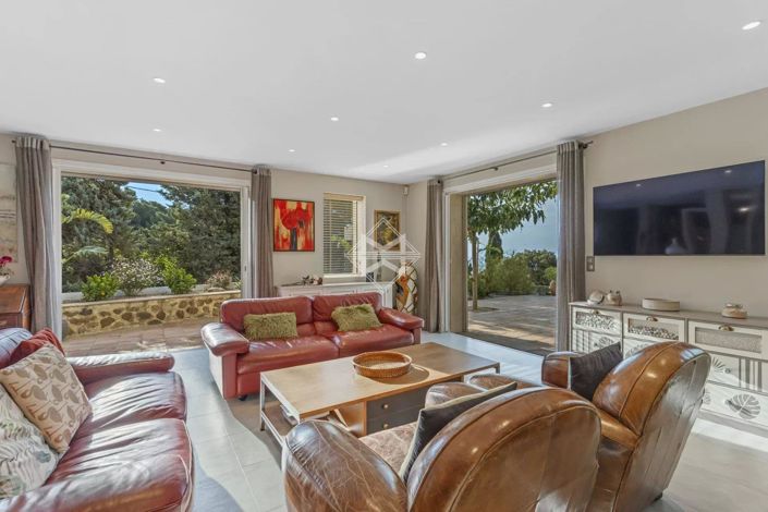 Image No.6-Maison de 6 chambres à vendre à Carqueiranne