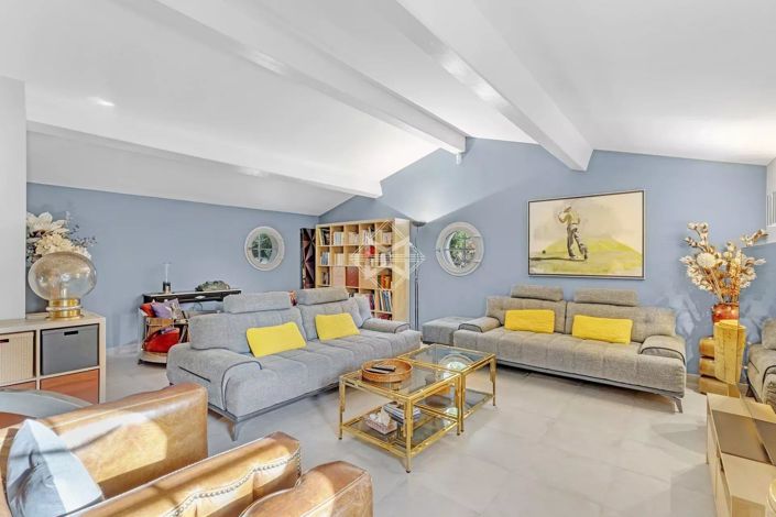 Image No.7-Maison de 6 chambres à vendre à Carqueiranne