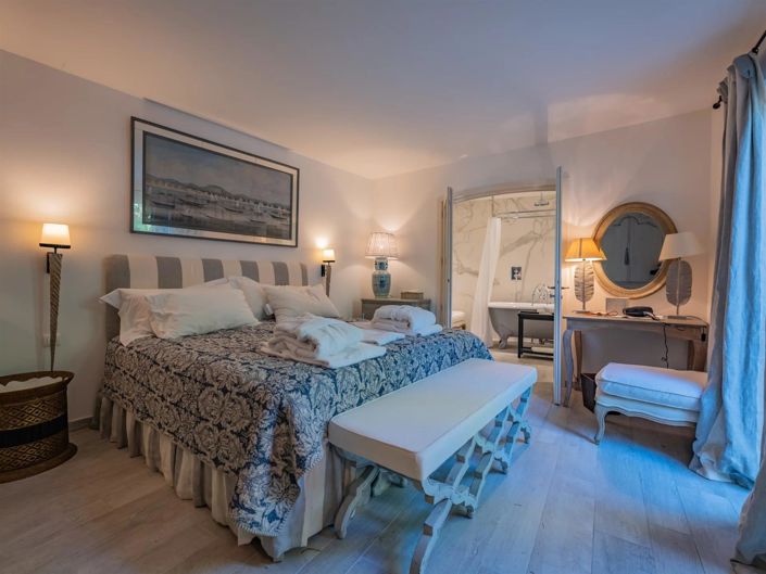 Image No.11-7 Bed House for sale