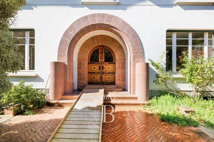 Image No.2-7 Bed House for sale