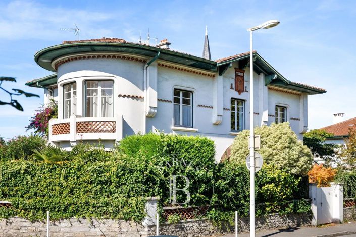 Image No.3-7 Bed House for sale