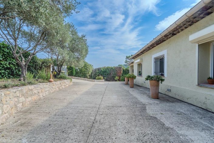 Image No.19-4 Bed House for sale