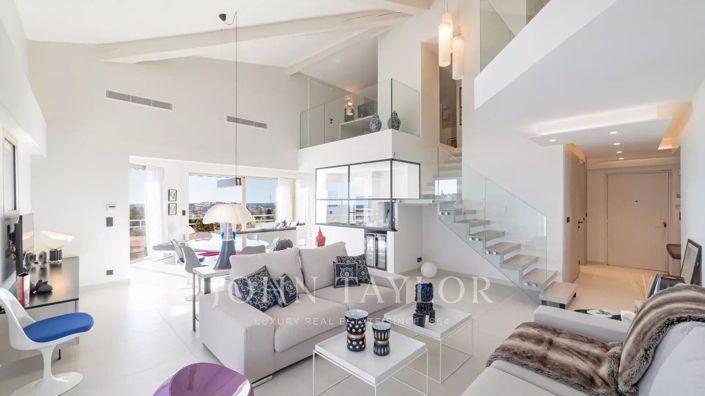 Image No.4-4 Bed Apartment for sale