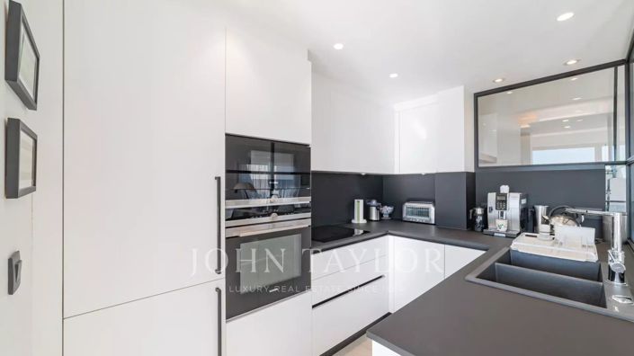 Image No.8-4 Bed Apartment for sale