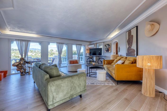 Image No.3-Maison de 6 chambres à vendre à Valbonne