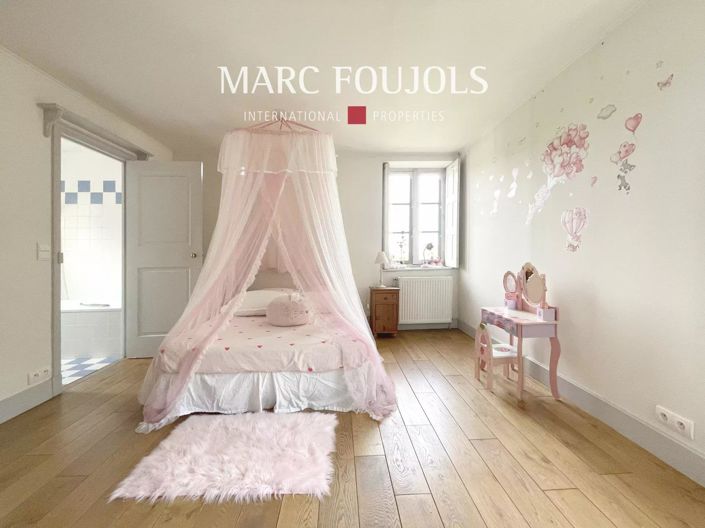 Image No.15-5 Bed House for sale