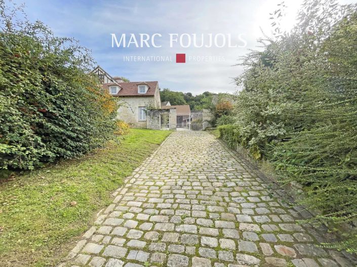 Image No.18-5 Bed House for sale