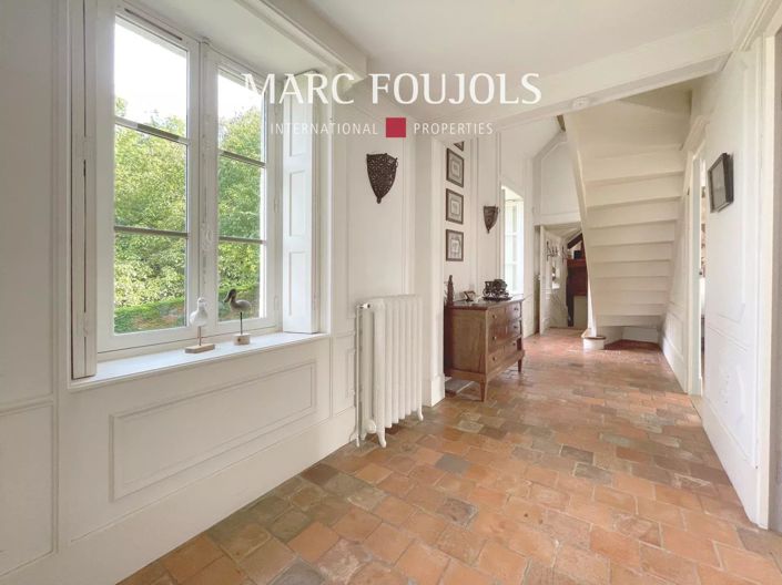 Image No.19-8 Bed House for sale