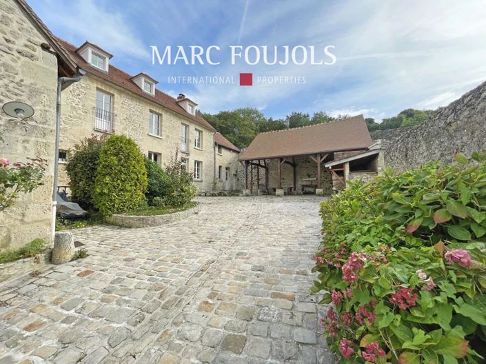 Image No.2-8 Bed House for sale