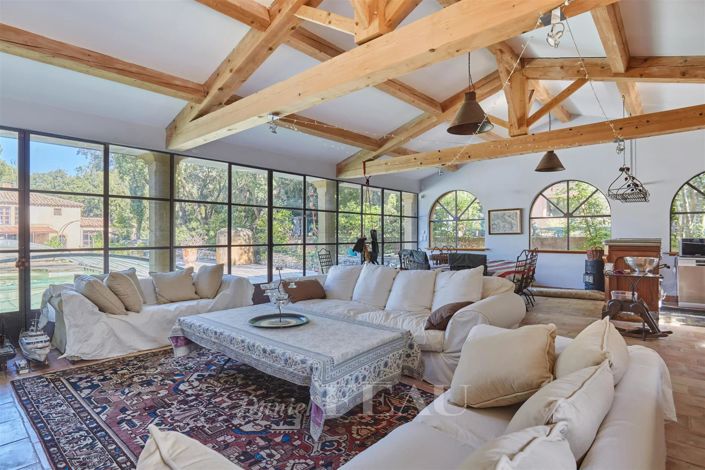 Image No.14-5 Bed House for sale