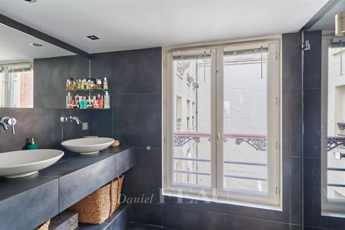 Image No.16-Appartement de 2 chambres à vendre à Paris