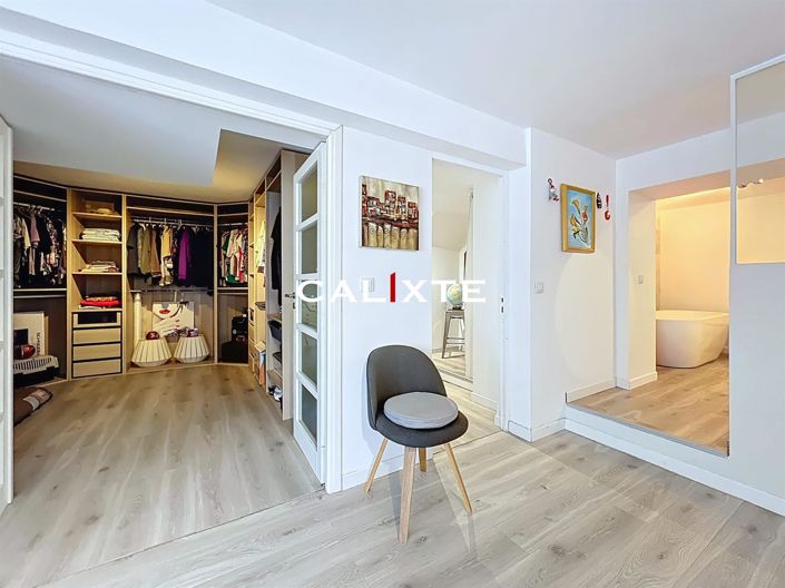 Image No.12-3 Bed House for sale