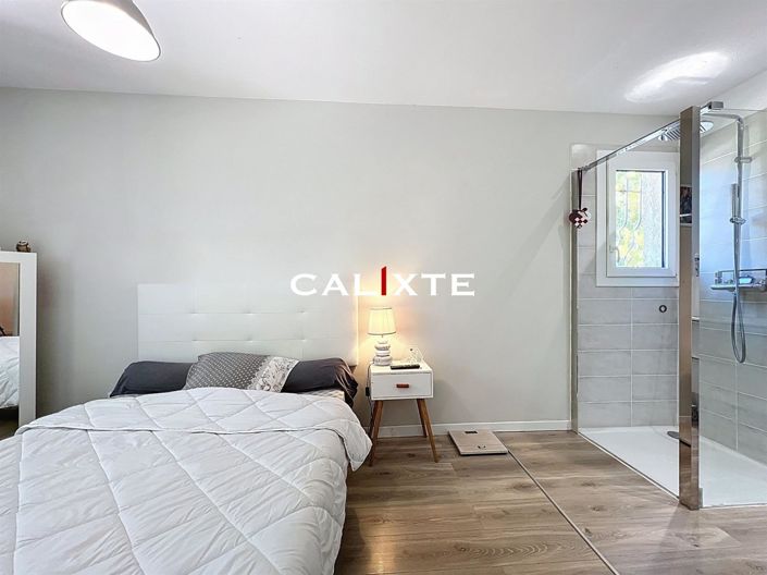 Image No.14-3 Bed House for sale