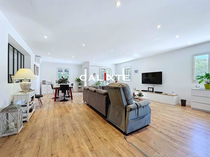 Image No.5-3 Bed House for sale