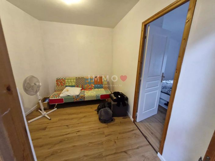 Image No.14-4 Bed House for sale