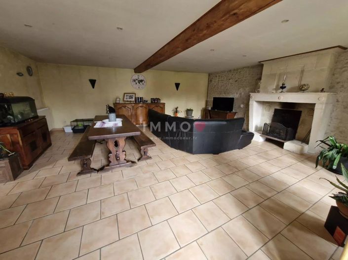 Image No.4-4 Bed House for sale