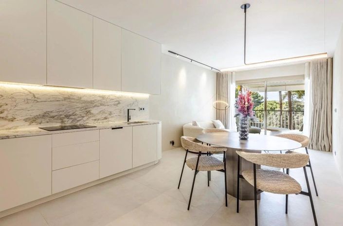 Image No.2-2 Bed Apartment for sale