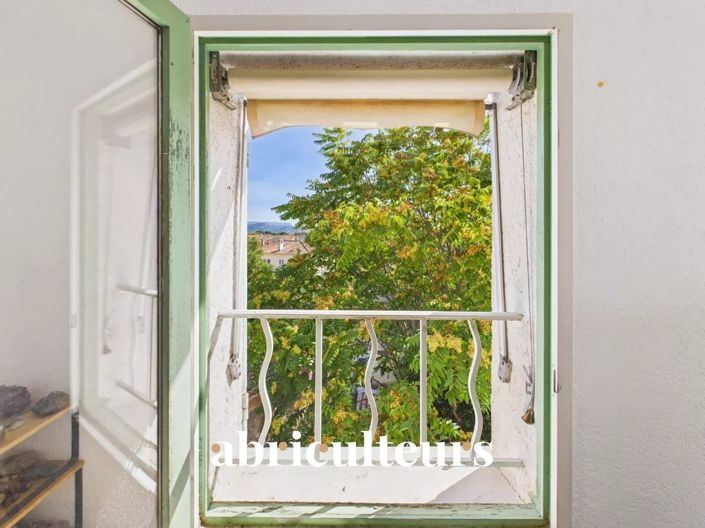 Image No.12-3 Bed Apartment for sale