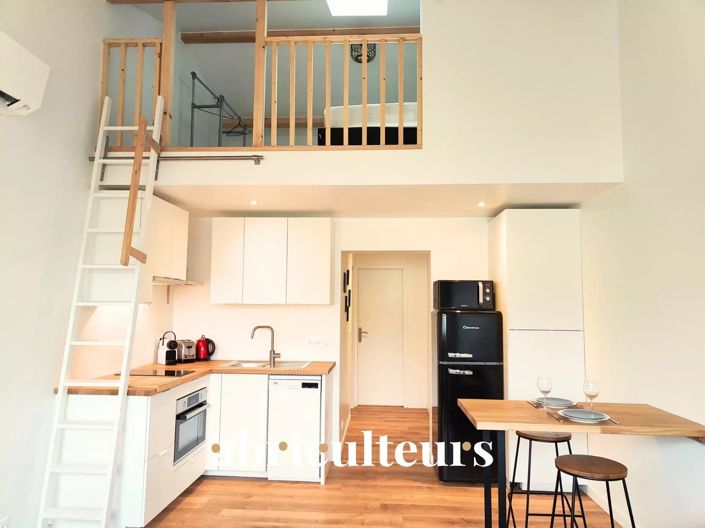 Image No.10-5 Bed House for sale