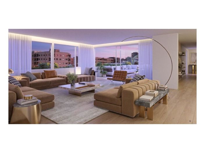 Image No.4-4 Bed Apartment for sale