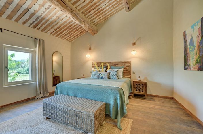 Image No.53-7 Bed House for sale