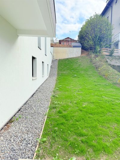 Image No.18-3 Bed Property for sale