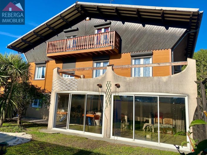 Image No.2-4 Bed House for sale