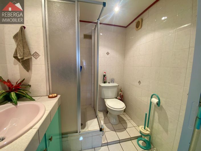 Image No.24-4 Bed House for sale