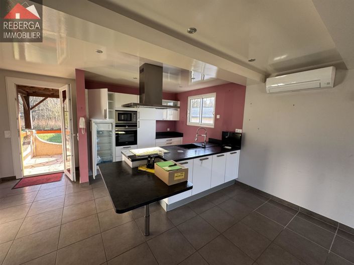 Image No.3-4 Bed House for sale