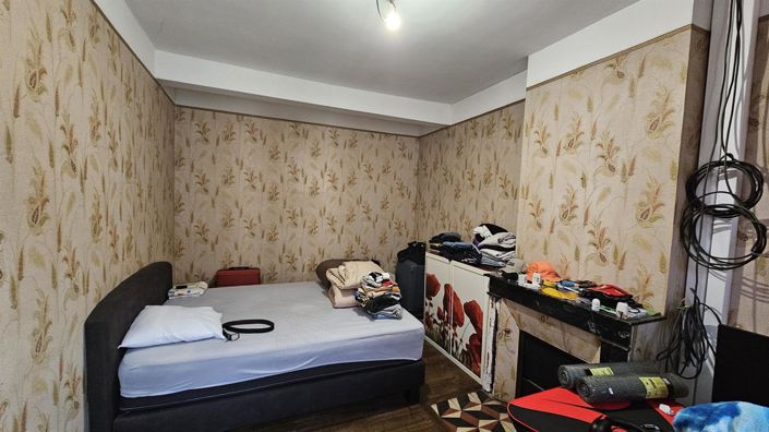 Image No.6-3 Bed House for sale