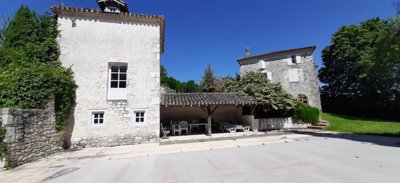 1 - Roquecor, House
